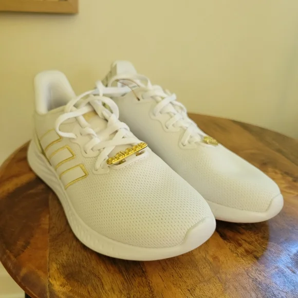 Adidas Running Shoe - Picture 3 of 6